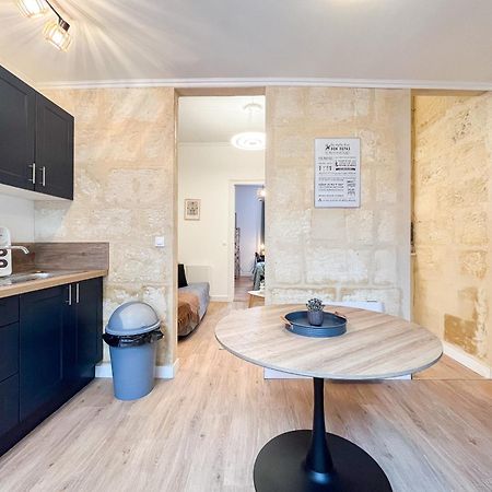 Echoppe Typique Avec Terrasse Villa Таланс Екстериор снимка