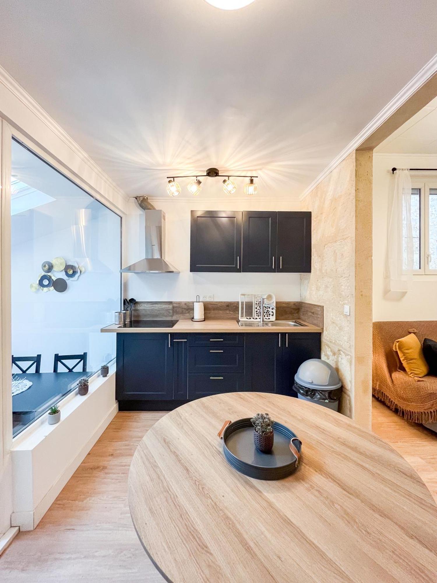Echoppe Typique Avec Terrasse Villa Таланс Екстериор снимка